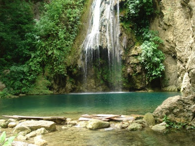 Baños varios Cascada+el+charo+-+estado+falcon