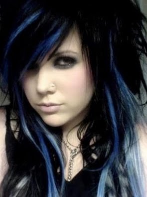 [black-blue-emo-hair.jpg]