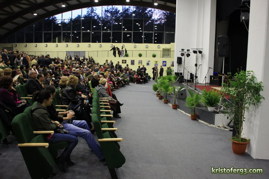 [IMG_0392.JPG]