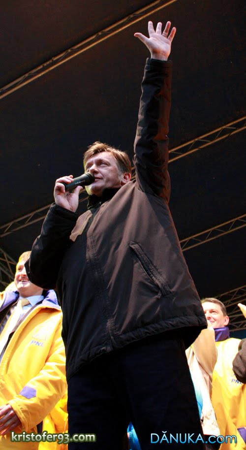 [IMG_2983.JPG]