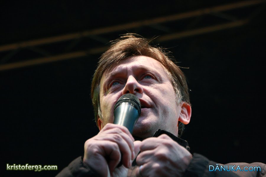 [IMG_2928.JPG]