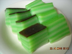 Kue Lapis Sagu