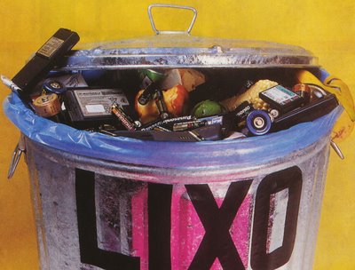 [pilhas_e_lixo_comum[1].jpg]