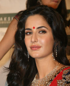 Katrina Kaif hot and sexy in red saree photo at Nakshatra Vivaah collection launch