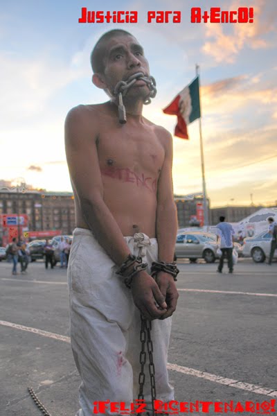 Performance Atenco-SME frente a la Suprema Corte de Justicia