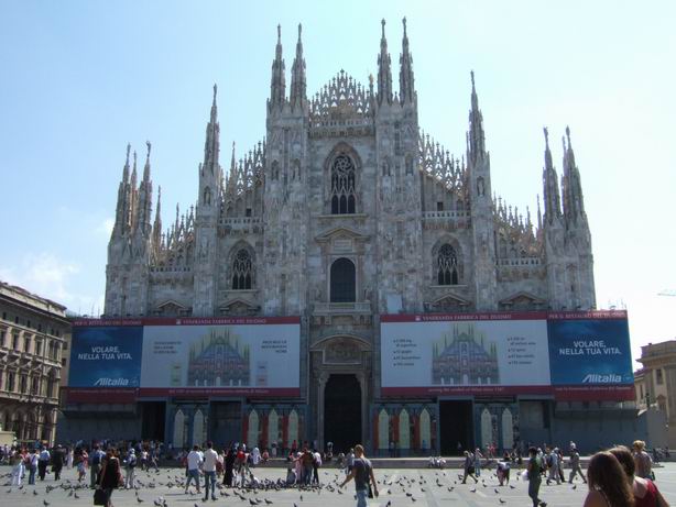 [milan_06.JPG]