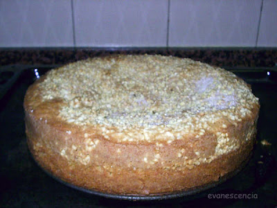 Bizcocho de mantequilla recien desmoldado bizcocho de mantequilla recien desmoldado
