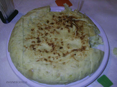 Tortilla de patatas y cebolla tortilla patatas y cebollas