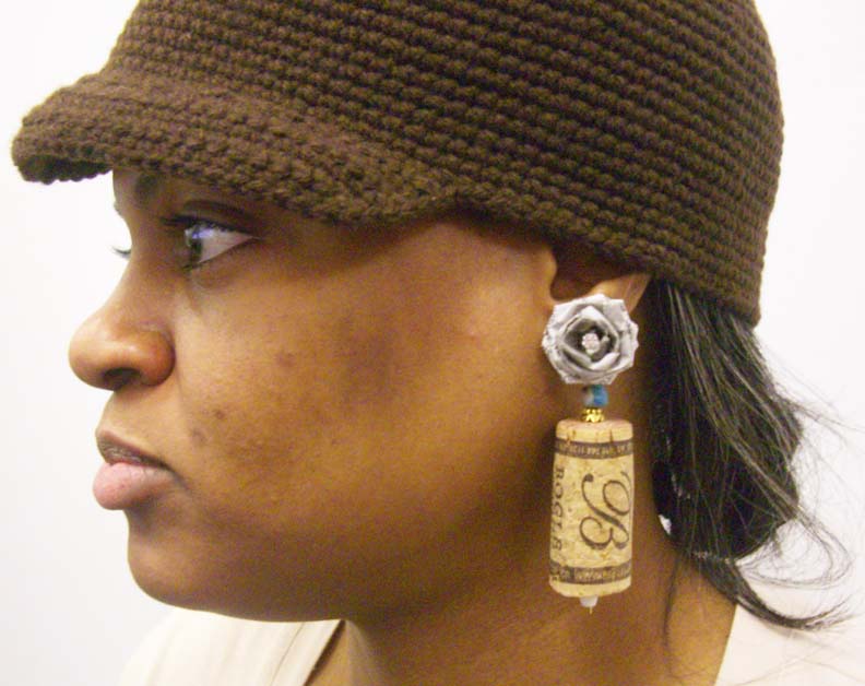 [Sherron+earrings+&+hat+1390.jpg]