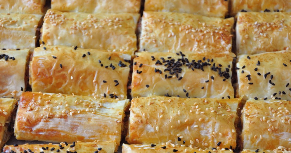 PAPATYA DEMETİ Baklava Yufkasıyla Kıymalı Börek