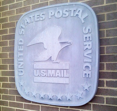 The Snellville Post Office on
