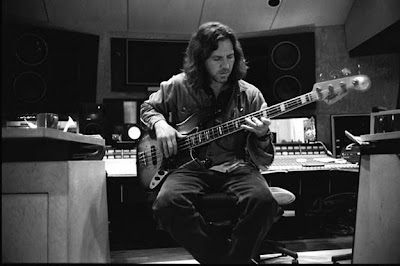 Eddie_Vedder_Playing_Bass_In_Studio.jpg