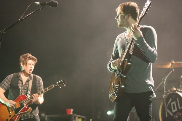 [Stills-We+Are+Scientists-Kings+of+Leon+132.jpg]