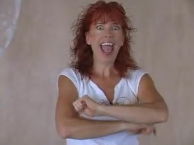 Barbara Wurden, american artist, in The Handy Goddess 2 - http://blog-with-a-view.blogspot.com - Thierry Follain