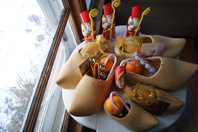 nest full of eggs Saint Nicholas Day