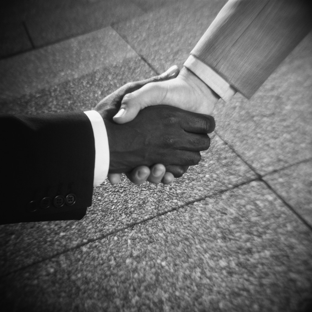 [j0401566.jpg]