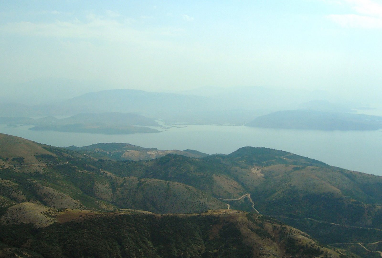 [KIF_15091.JPG]