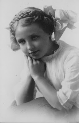 Merle Gilman Ketner, aged 8, about 1912