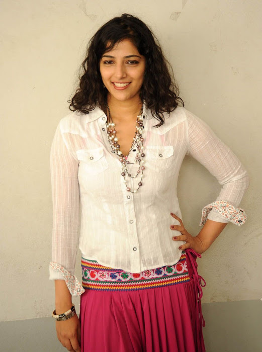 nishanti evani at lbw movie press meet actress pics