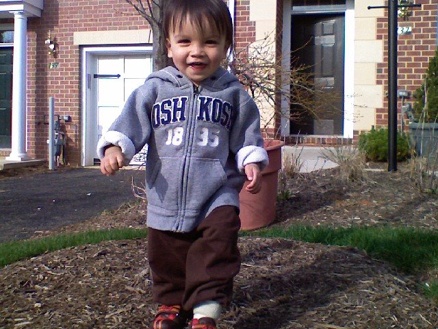 [0409081725a-745479.jpg]