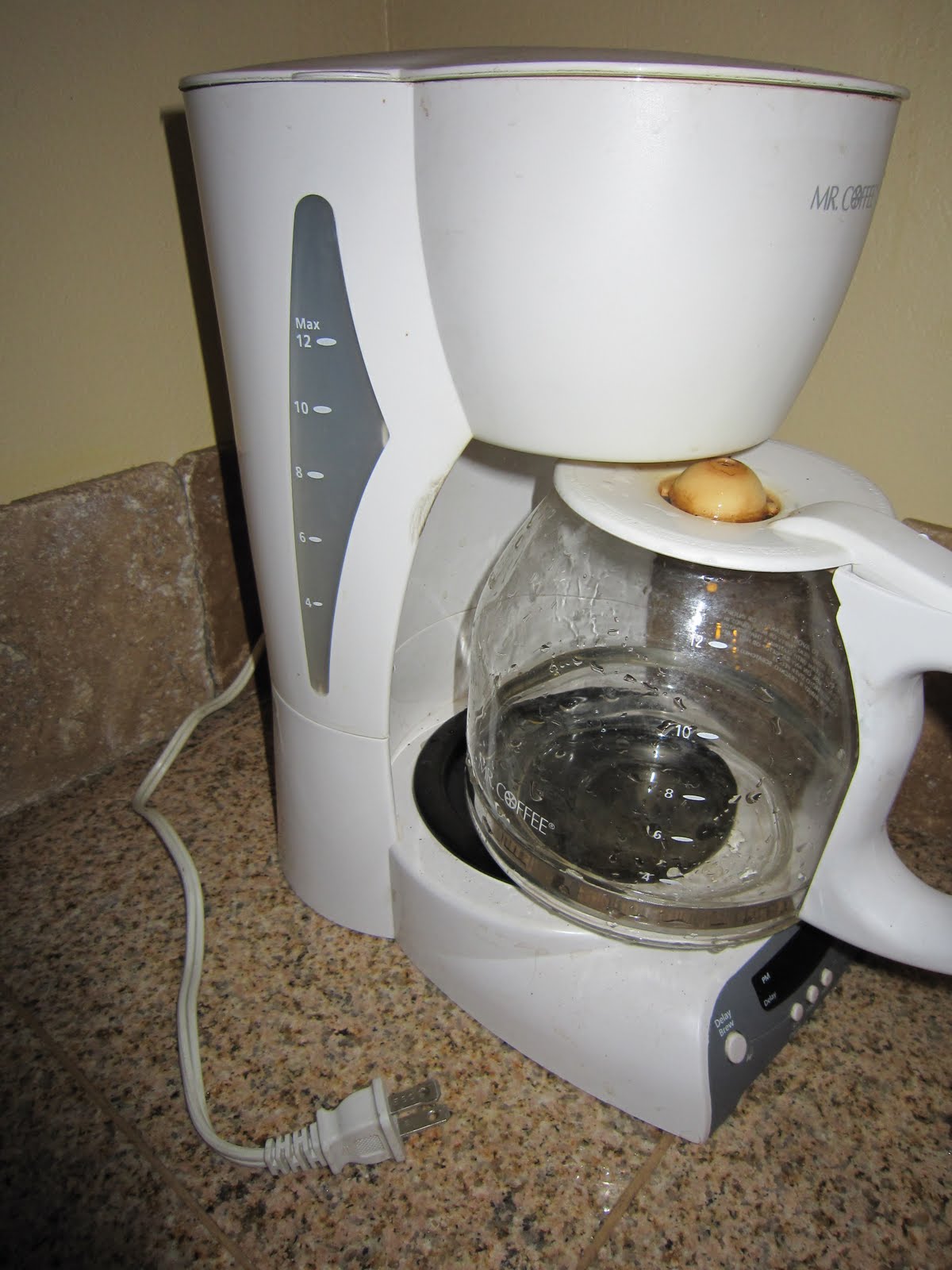 Bill in Tahoe: Coffee Maker Care - a half cocked pot