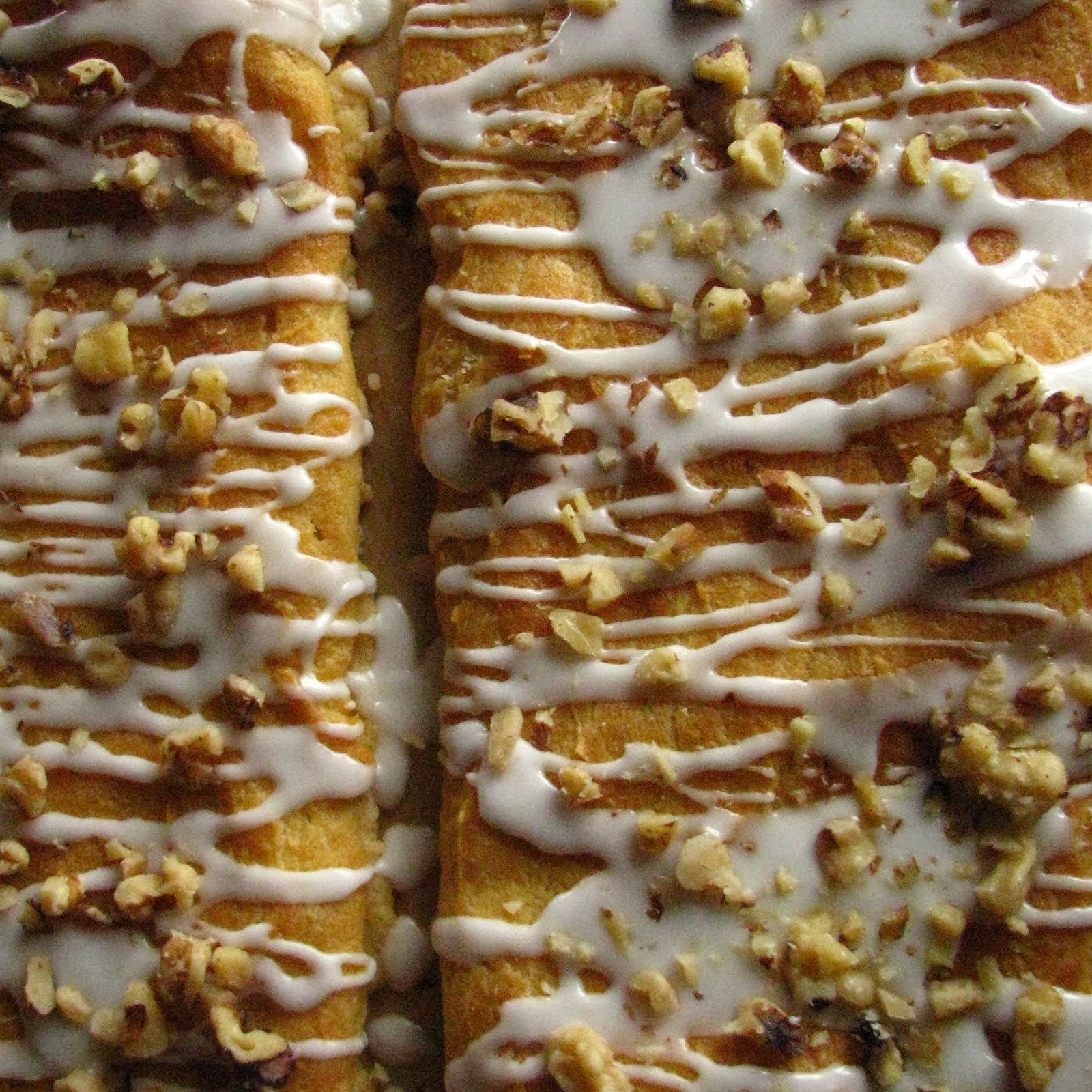 CakeWalk The Infamous Tennis Shoe Pastry.