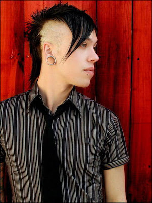 Popular Hairstyles for Boys Summer 2009
