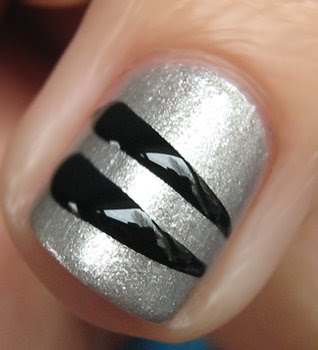 Fergie and Beyonce Nails Art Design 2010 Fergie and Beyonce Nails Art Design 2010