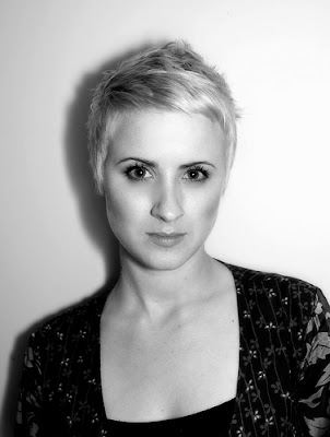 short hairstyle women. pixie hairstyles for women.