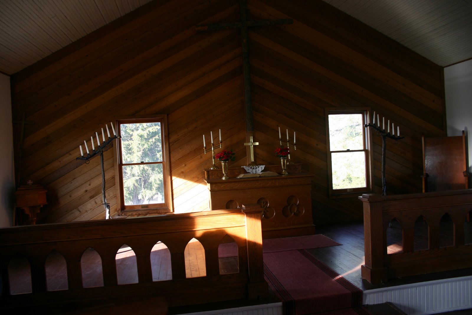 [Inside+Eclipse+church.JPG]