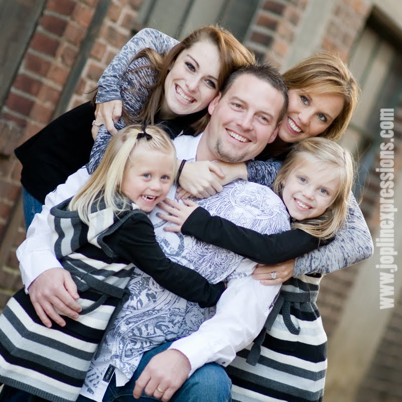 [0706+nuswndr+square.jpg]