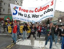[manifestaciones%20contra%20la%20guerra.jpg]