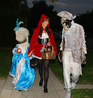 Kate Beckinsale Is The Hottest Little Red Riding Hood Ever