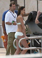Best Job For Sexy Bikini Models