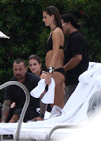 Best Job For Sexy Bikini Models