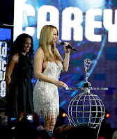 Mariah Carey Joins The Saggy Boobie Club