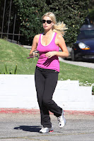 Sophie Monk Works It Good