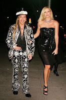 Charlize Theron Makes Everyone Look Good