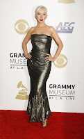 Just In! Christina Aguilera Looks Sexy