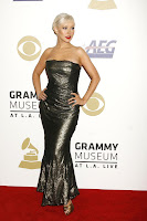 Just In! Christina Aguilera Looks Sexy