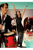 Jessica Alba’s Breasts Are Drunk