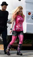 Avril Lavigne Is Still A Fake Punk