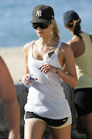 Jennifer Hawkins Because She Is The Hottest In The Universe
