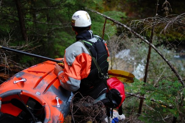 [cody+hiking+in.jpg]