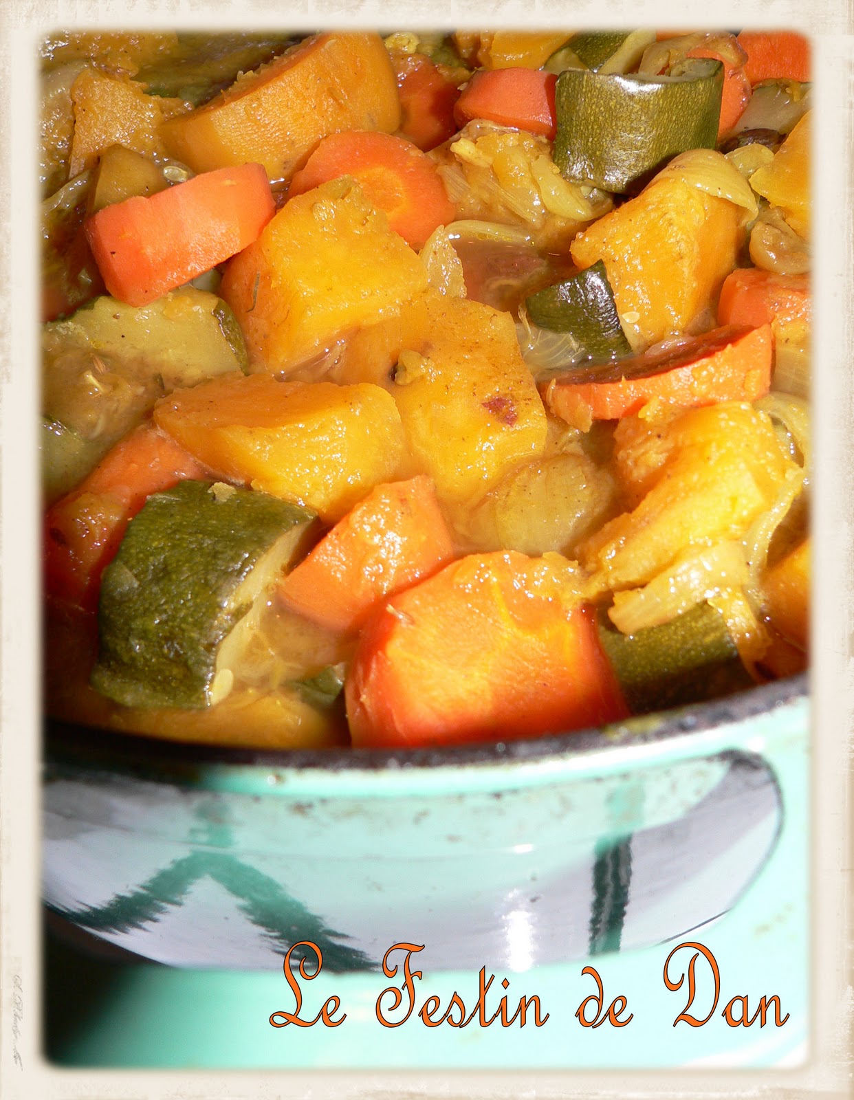 Le Festin de Dan TAJINE DE PATATES DOUCES,COURGETTES,CAROTTES et RAISINS