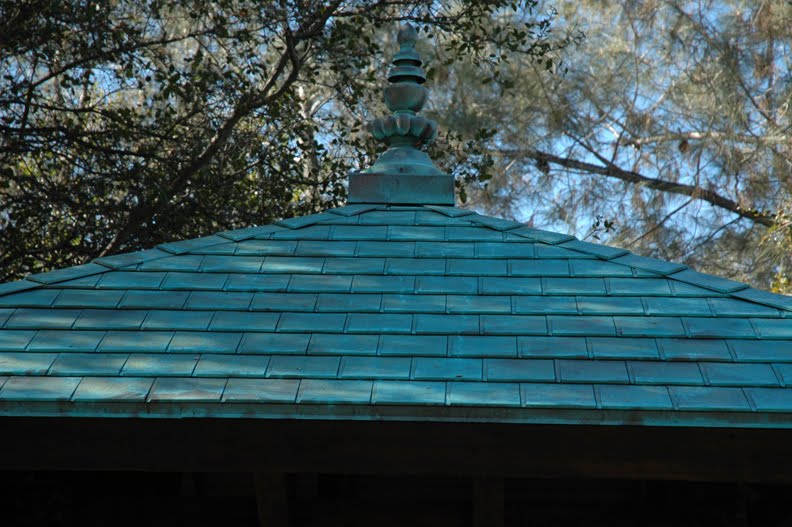 Rose et Lis Verdigris Patinas