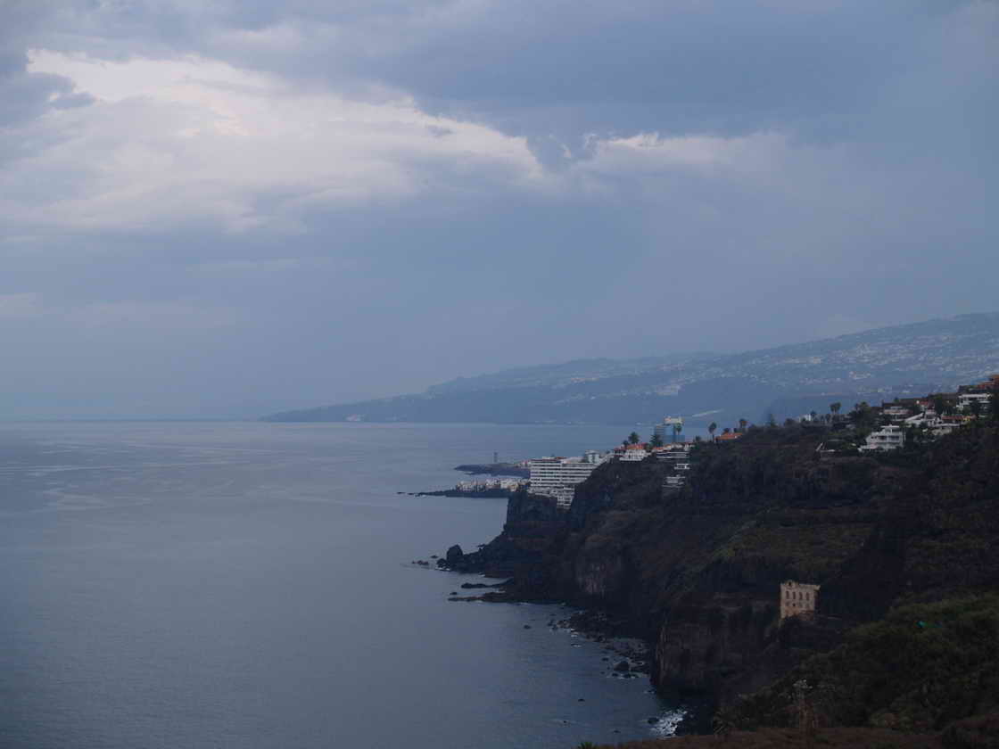 [PA312947.JPG]