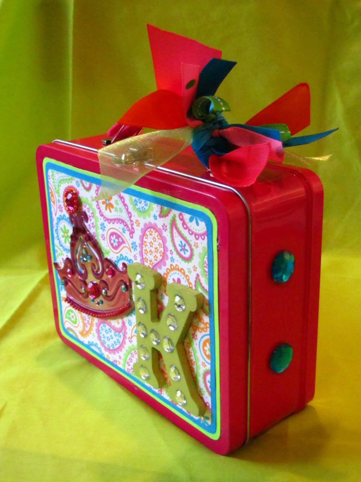 Me and My Bucket GirlyGirl Lunch Box