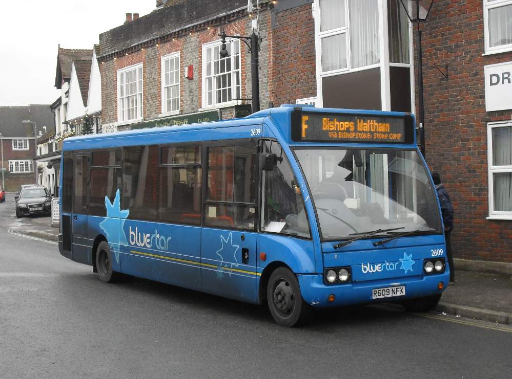 Southern England Bus Scene BlueStar Solos