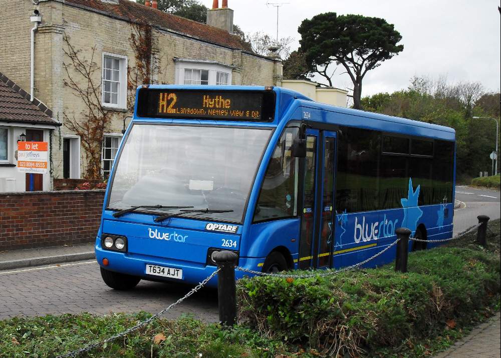 Southern England Bus Scene BlueStar Solos